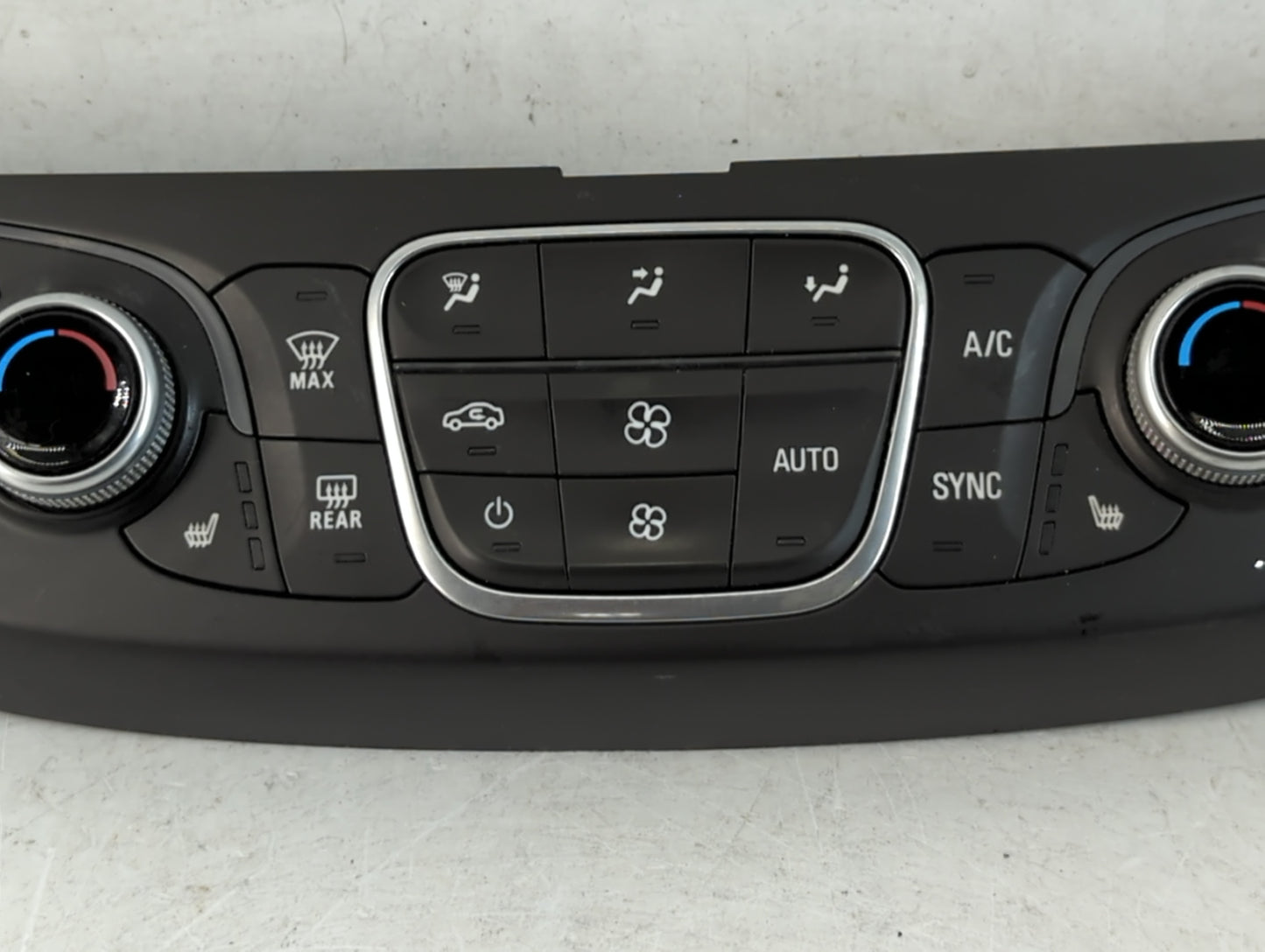 2018 Chevrolet Traverse Climate Control Module Temperature AC/Heater Replacement P/N:84216554 Fits OEM Used Auto Parts - Oem