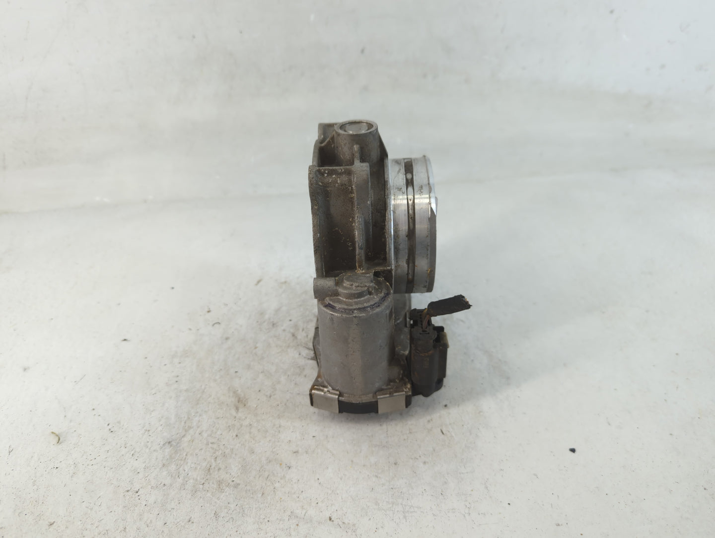 2017-2022 Chevrolet Traverse Throttle Body P/N:12670981AA Fits Fits 2012 2013 2014 2015 2016 2017 2018 2019 2020 2021 2022 O