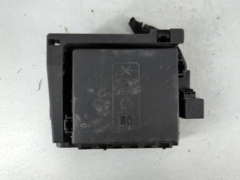compare product 2018-2019 Chevrolet Traverse Fusebox Fuse Box Panel Relay Module P/N:84303340 Fits Fits 2018 2019 OEM Used Auto Parts