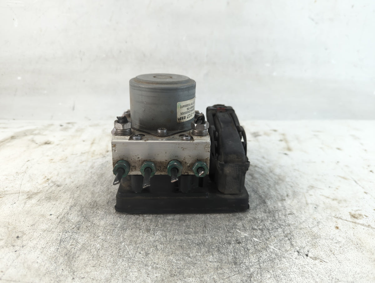 2018 Chevrolet Traverse Anti-Lock Brake ABS Pump Module Actuator OEM P/N:84343137 Fits OEM Used Auto Parts - Oemusedautopart