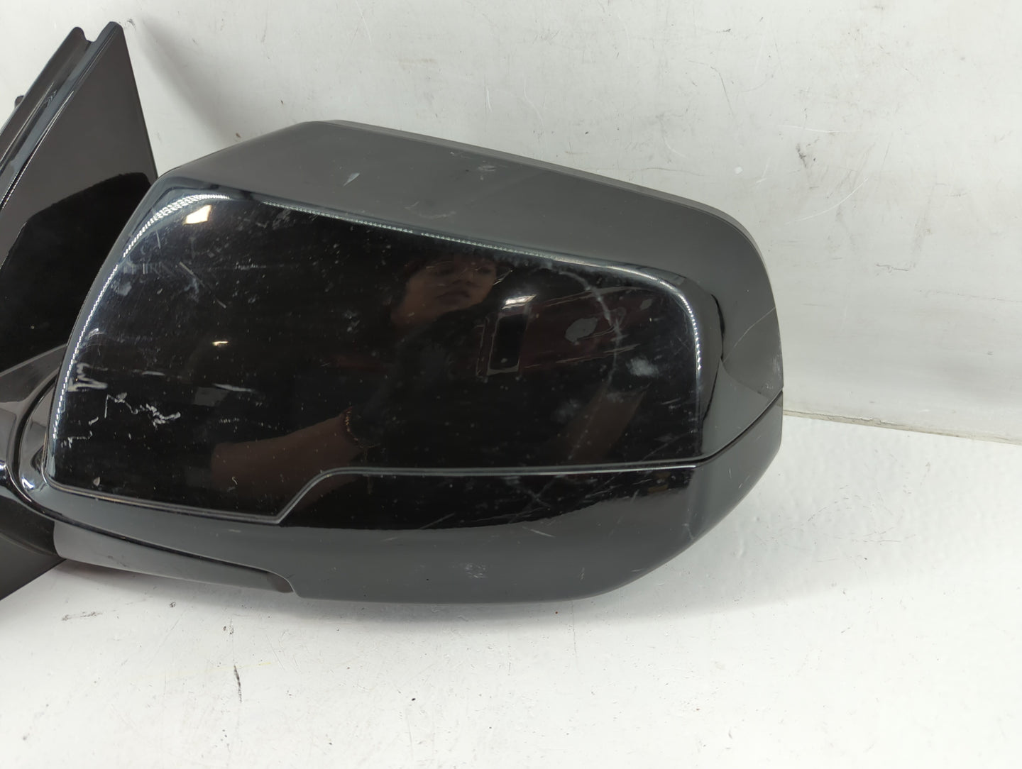 2018-2022 Chevrolet Traverse Side Mirror Replacement Driver Left View Door Mirror P/N:84299235 Fits Fits 2018 2019 2020 2021