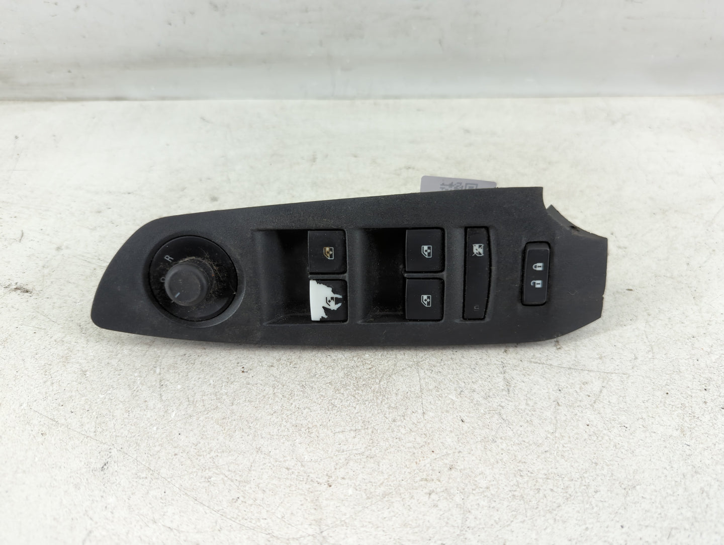 2017-2021 Chevrolet Trax Master Power Window Switch Replacement Driver Side Left P/N:22915128 Fits Fits 2017 2018 2019 2020 