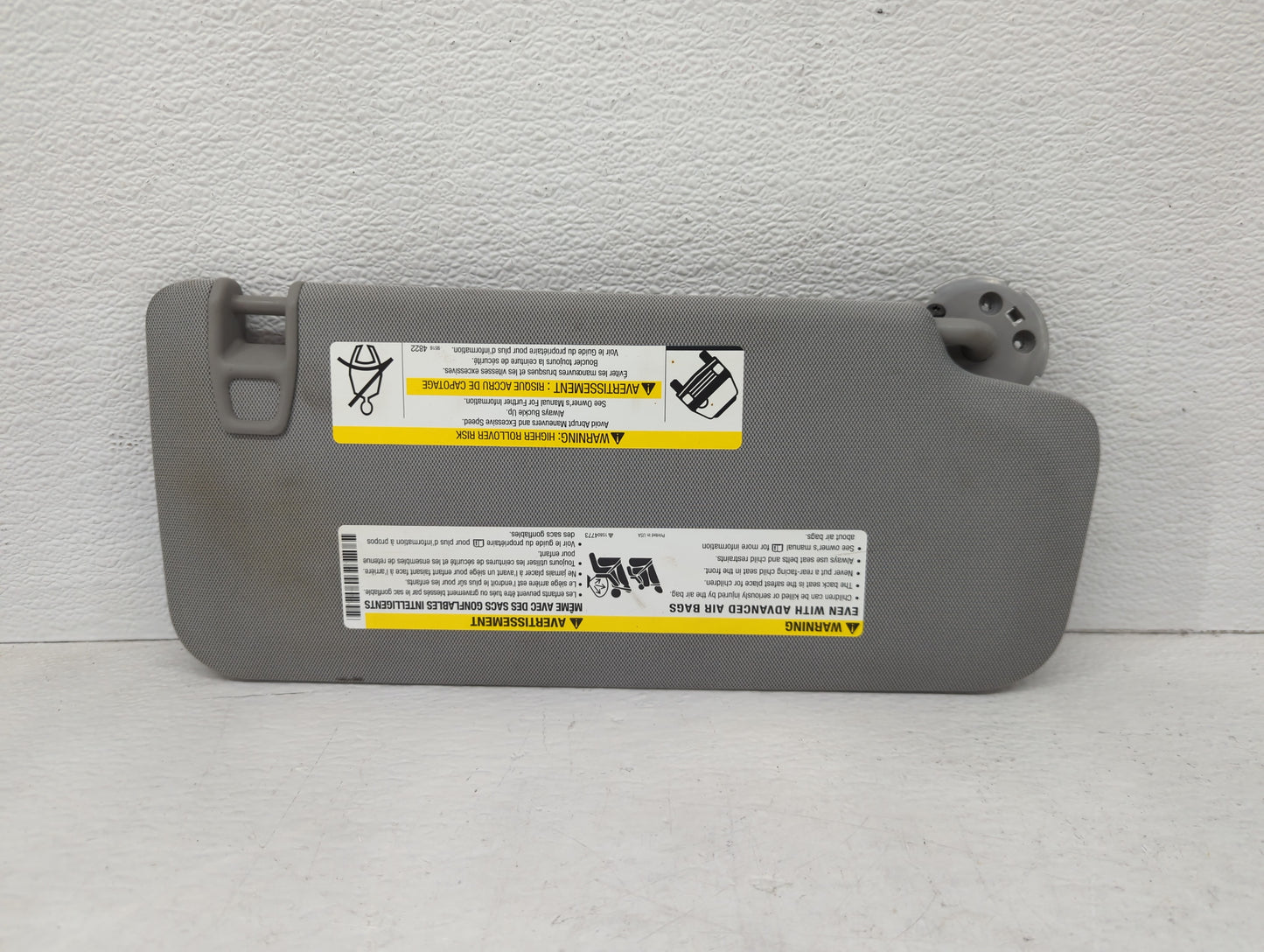 2017-2021 Chevrolet Trax Sun Visor Shade Replacement Driver Left Mirror Fits Fits 2017 2018 2019 2020 2021 OEM Used Auto Par
