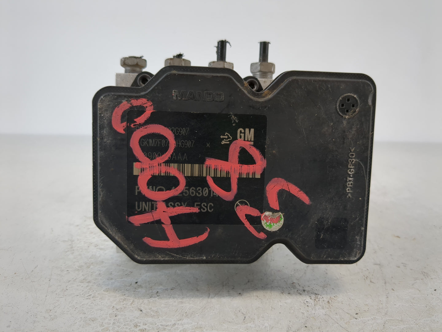 2017-2020 Chevrolet Trax ABS Pump Control Module Replacement P/N:42563014 Fits Fits 2017 2018 2019 2020 OEM Used Auto Parts 