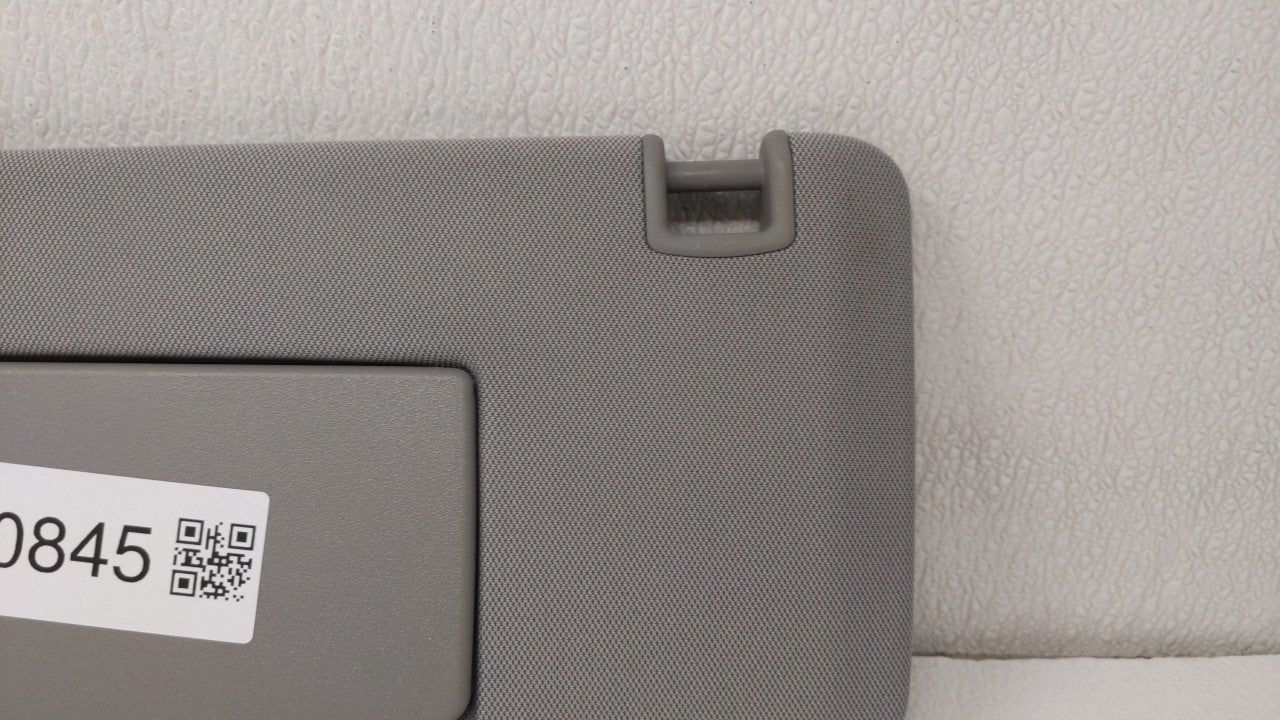 2017-2018 Chevrolet Trax Sun Visor Shade Replacement Driver Left Mirror Fits Fits 2017 2018 OEM Used Auto Parts - Oemusedaut