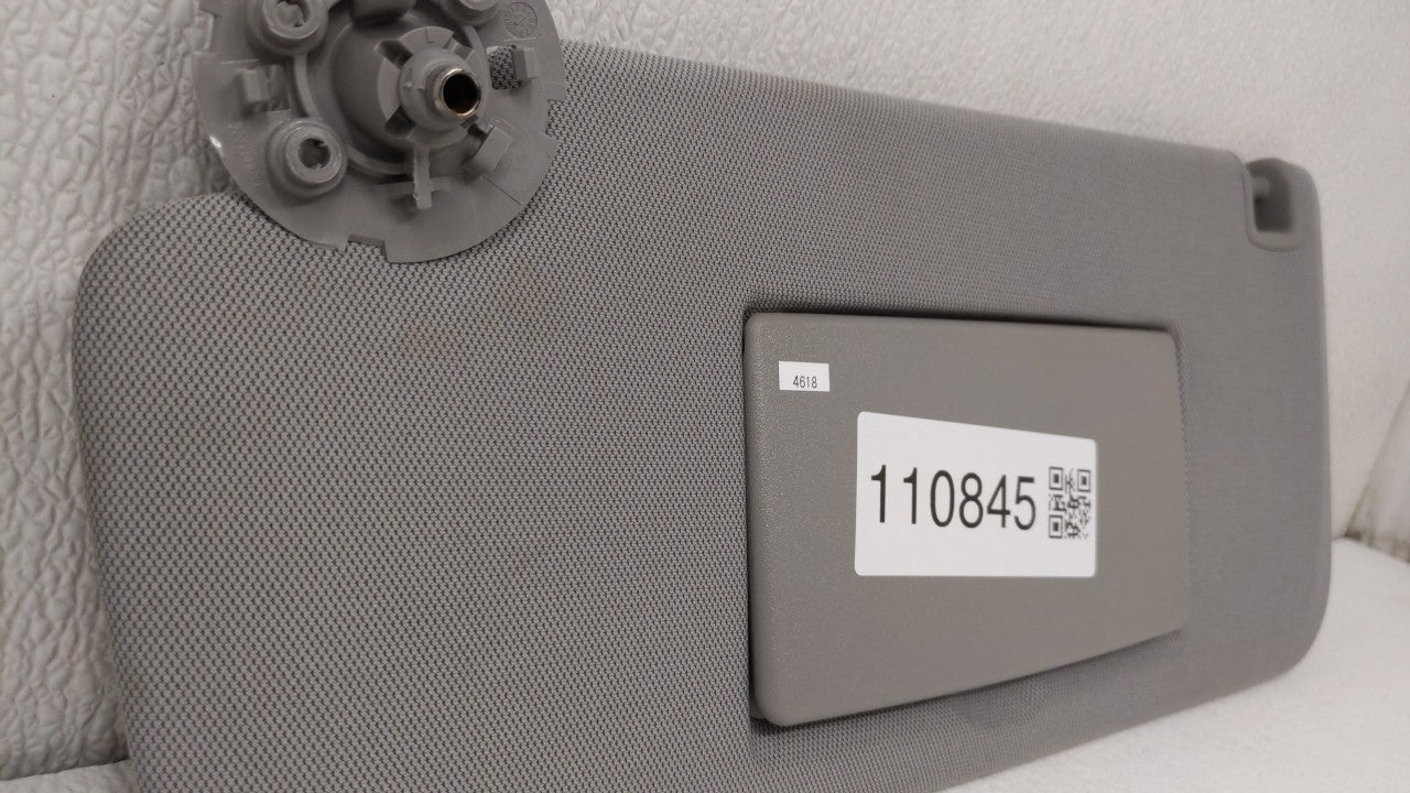 2017-2018 Chevrolet Trax Sun Visor Shade Replacement Driver Left Mirror Fits Fits 2017 2018 OEM Used Auto Parts - Oemusedaut