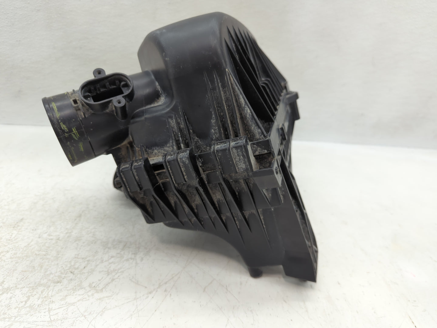 2013-2021 Chevrolet Trax Air Cleaner Intake-duct Hose Tube - Oemusedautoparts1.com