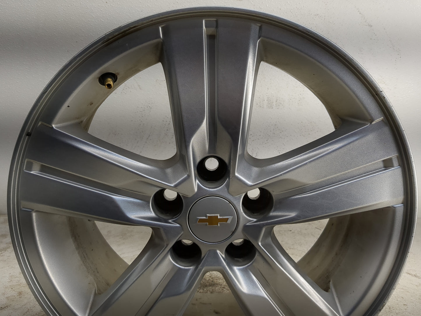 2013-2018 Chevrolet Trax Oem Wheel Rim - Oemusedautoparts1.com