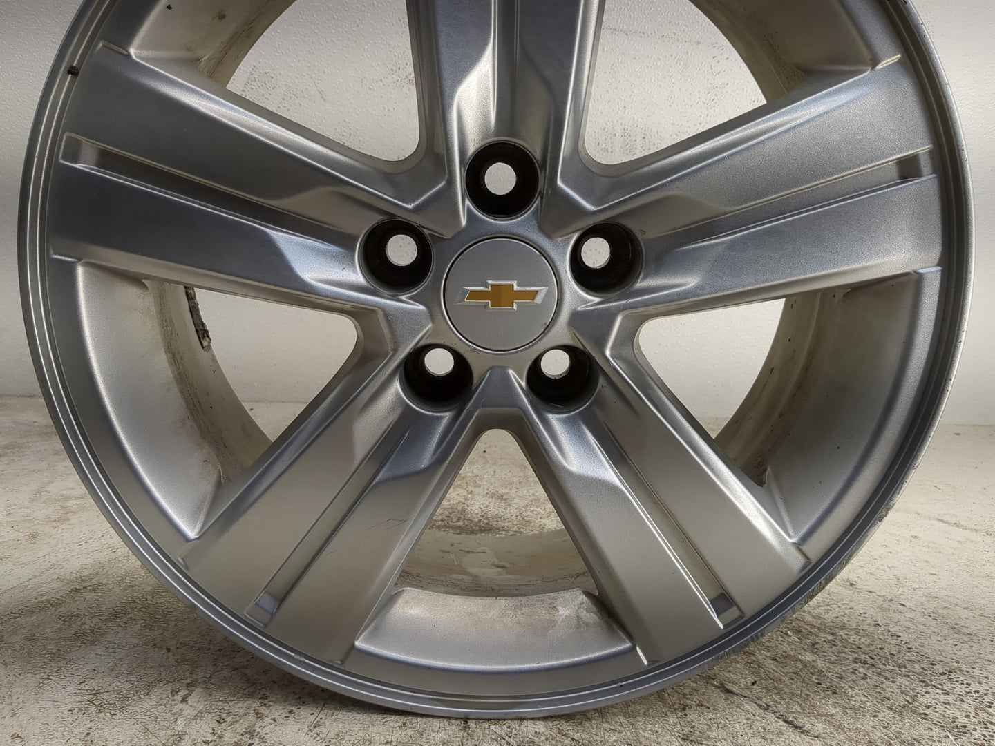 2013-2018 Chevrolet Trax Oem Wheel Rim - Oemusedautoparts1.com