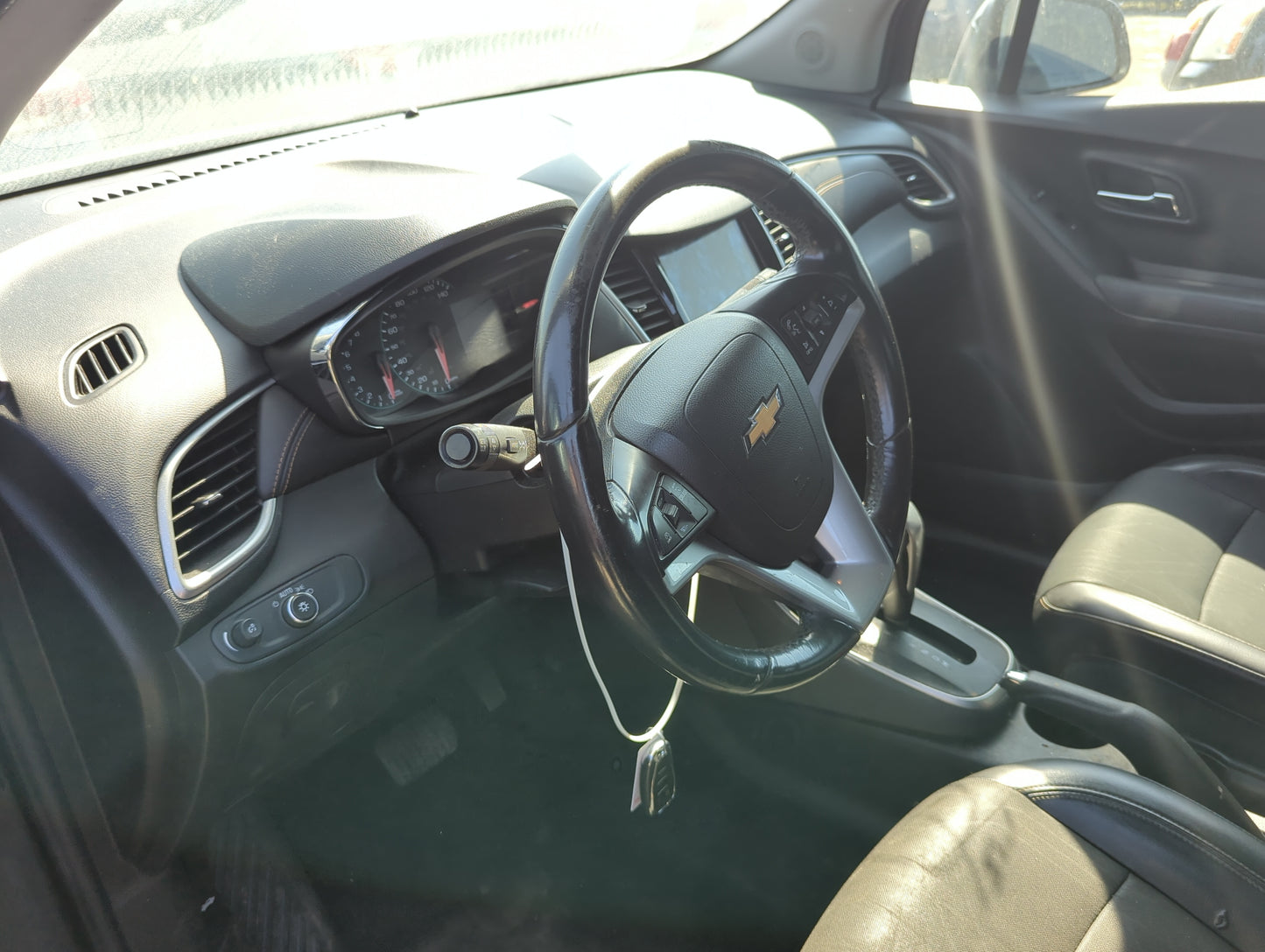 2018-2020 Chevrolet Trax Air Bag Driver Left Steering Wheel Mounted 1161609 - Oemusedautoparts1.com
