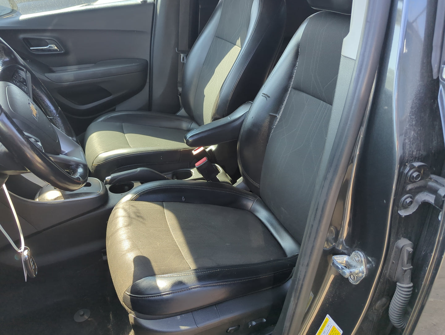 2015-2021 Chevrolet Trax Driver Front Seat Oem 1161630 - Oemusedautoparts1.com