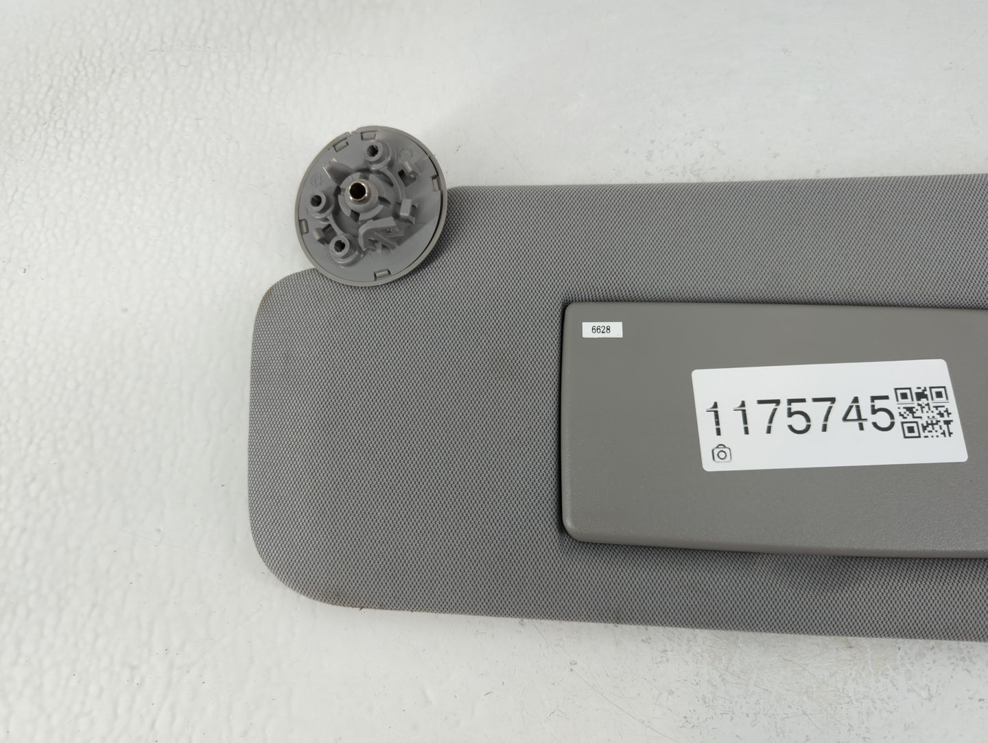 2017-2021 Chevrolet Trax Sun Visor Shade Replacement Driver Left Mirror Fits Fits 2017 2018 2019 2020 2021 OEM Used Auto Par