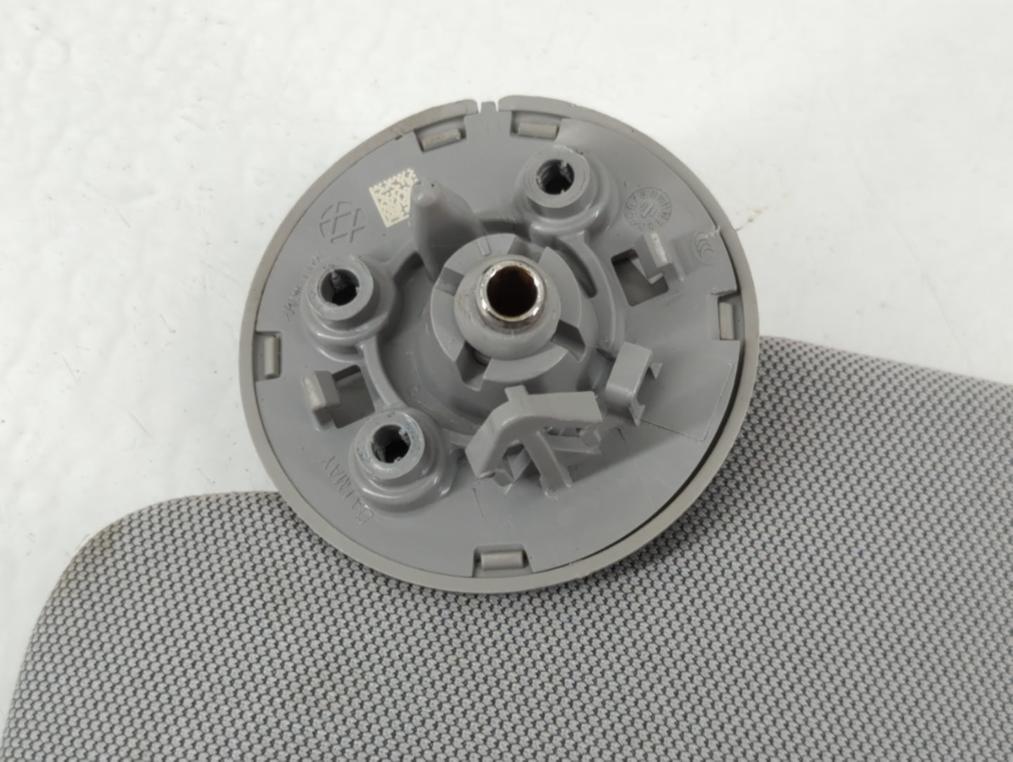 2017-2021 Chevrolet Trax Sun Visor Shade Replacement Driver Left Mirror Fits Fits 2017 2018 2019 2020 2021 OEM Used Auto Par