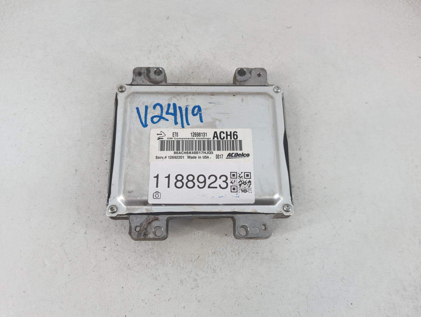 2017-2021 Chevrolet Trax PCM Engine Control Computer ECU ECM PCU OEM P/N:E7812698131 Fits Fits 2017 2018 2019 2020 2021 OEM 