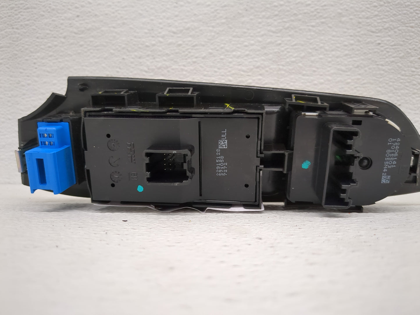 2017-2021 Chevrolet Trax Master Power Window Switch Replacement Driver Side Left P/N:42406141 Fits Fits 2017 2018 2019 2020 