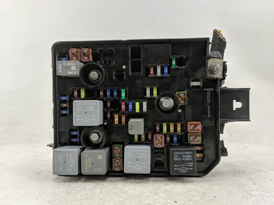 2018-2021 Chevrolet Trax Fusebox Fuse Box Panel Relay Module Fits Fits 2018 2019 2020 2021 OEM Used Auto Parts - Oemusedauto