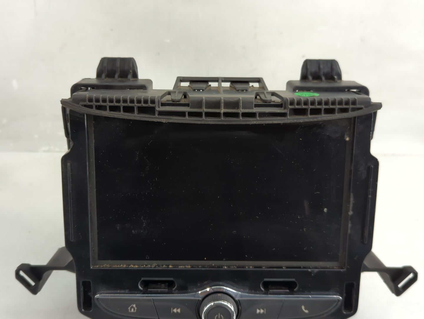 2018 Chevrolet Trax Radio AM FM Cd Player Receiver Replacement P/N:84371468 Fits OEM Used Auto Parts - Oemusedautoparts1.com