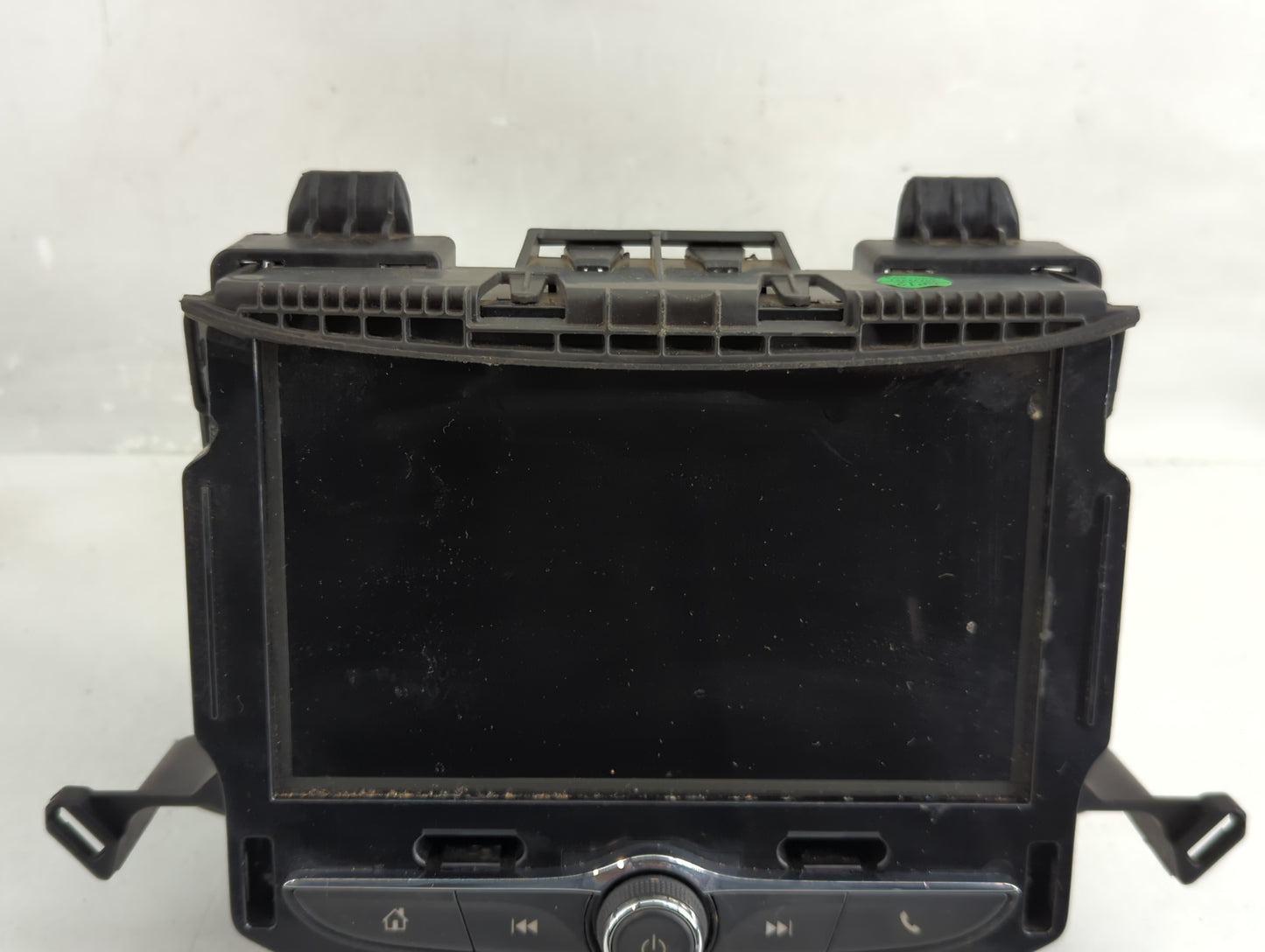 2018 Chevrolet Trax Radio AM FM Cd Player Receiver Replacement P/N:84371468 Fits OEM Used Auto Parts - Oemusedautoparts1.com