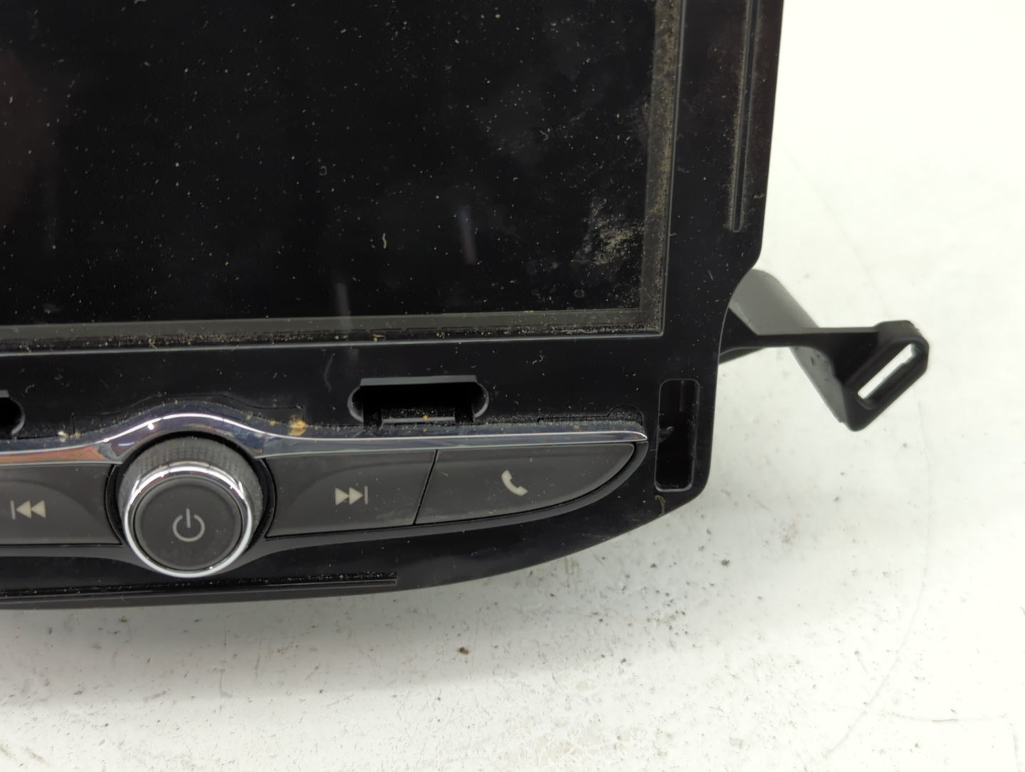 2018-2019 Chevrolet Trax Radio AM FM Cd Player Receiver Replacement P/N:84371468 Fits Fits 2018 2019 OEM Used Auto Parts - O