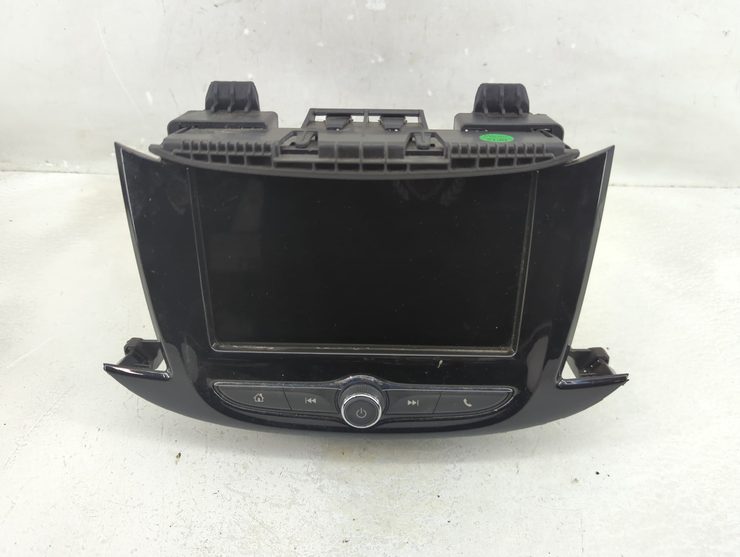 2017-2020 Chevrolet Trax Radio AM FM Cd Player Receiver Replacement P/N:812425551 84479949, 84388577 Fits Fits 2017 2018 201