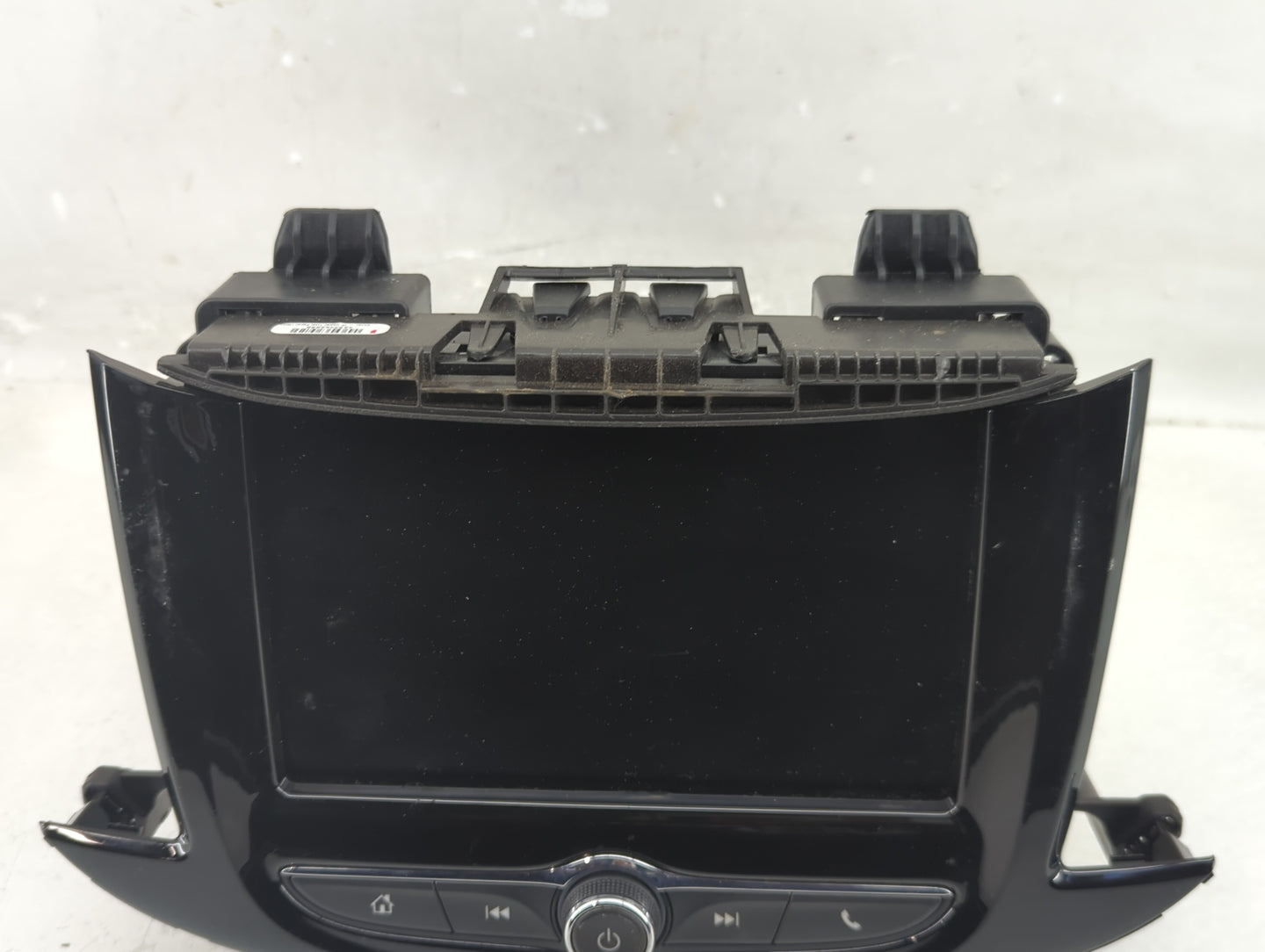 2017-2020 Chevrolet Trax Radio AM FM Cd Player Receiver Replacement P/N:812425551 84785809, 84388577 Fits Fits 2017 2018 201
