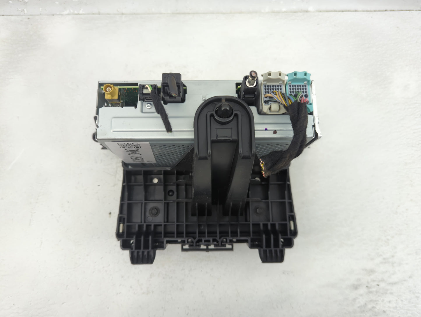 2017-2020 Chevrolet Trax Radio AM FM Cd Player Receiver Replacement P/N:812425551 84785809, 84388577 Fits Fits 2017 2018 201