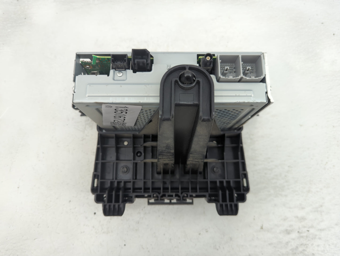 2017-2020 Chevrolet Trax Radio AM FM Cd Player Receiver Replacement P/N:84388577 Fits Fits 2017 2018 2019 2020 OEM Used Auto