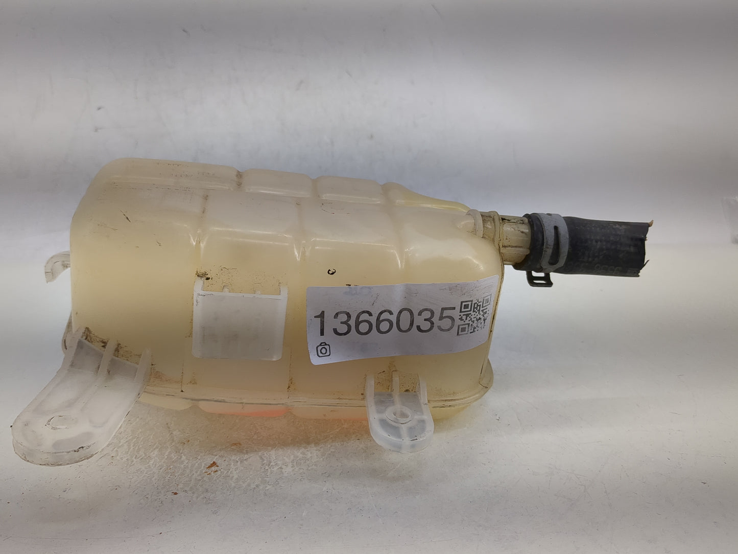 2013-2021 Chevrolet Trax Radiator Coolant Overflow Expansion Tank Bottle 1366035 - Oemusedautoparts1.com