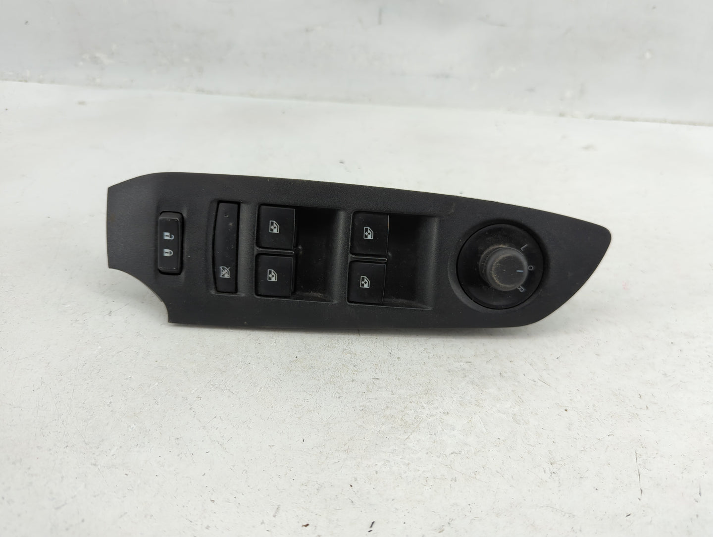2017-2021 Chevrolet Trax Master Power Window Switch Replacement Driver Side Left P/N:17015503 42406141 Fits OEM Used Auto Pa