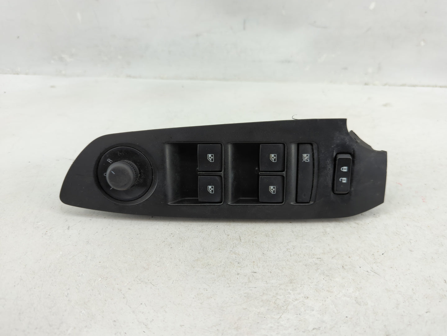 2017-2021 Chevrolet Trax Master Power Window Switch Replacement Driver Side Left P/N:17015503 42406141 Fits OEM Used Auto Pa