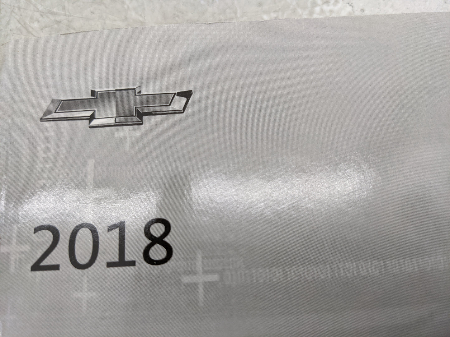 2018 Chevrolet Trax Owners Manual Book Guide P/N:84098807 OEM Used Auto Parts - Oemusedautoparts1.com