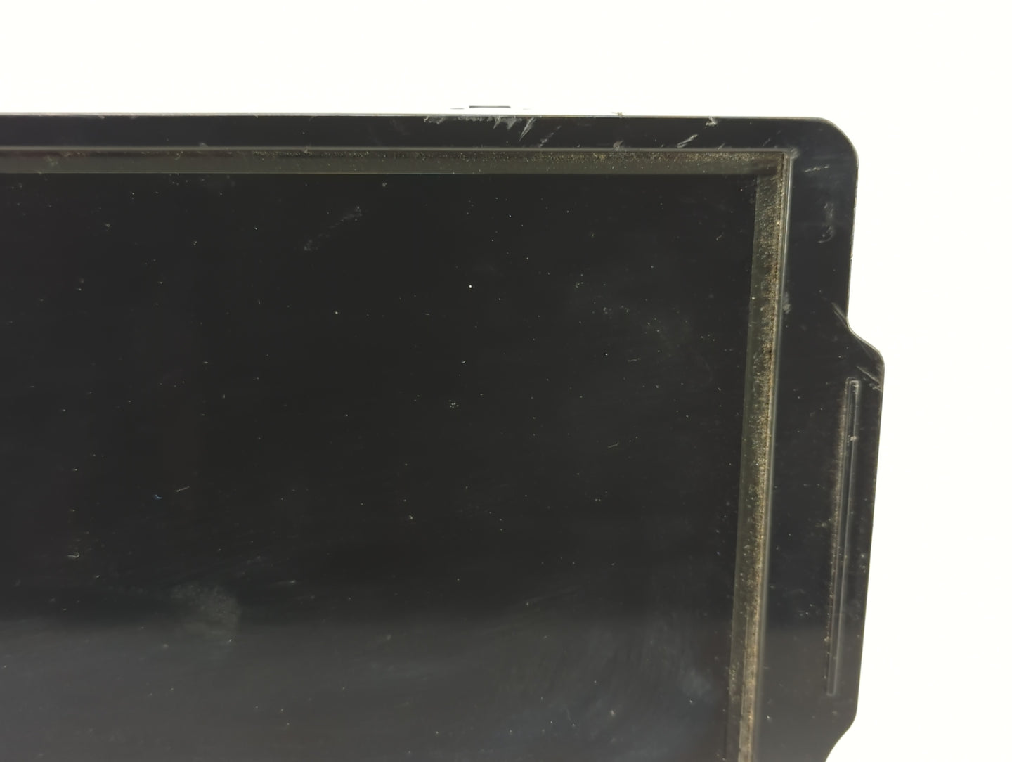 2017-2020 Chevrolet Trax Radio AM FM Cd Player Receiver Replacement P/N:812425551 84371467 Fits Fits 2017 2018 2019 2020 OEM