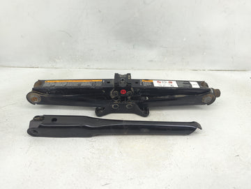 2018 Chevrolet Trax Spare Scissor Car Jack - Oemusedautoparts1.com