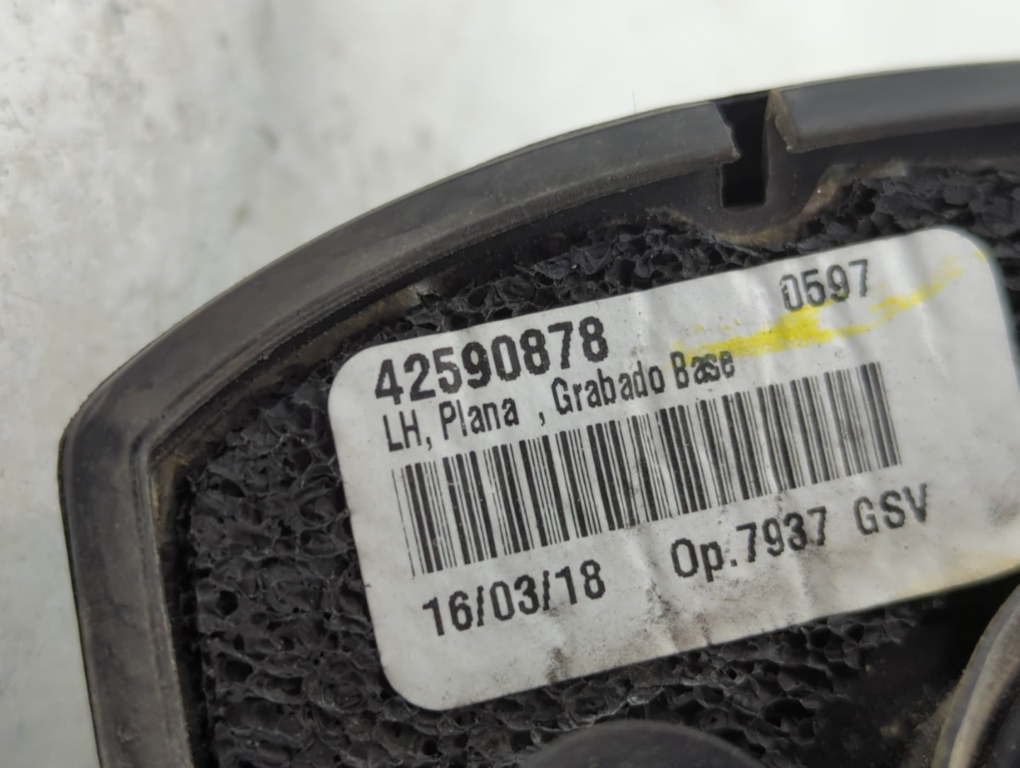 2017-2020 Chevrolet Trax Driver Side View Mirror - Left Door Mirror OEM Used - Oemusedautoparts1.com