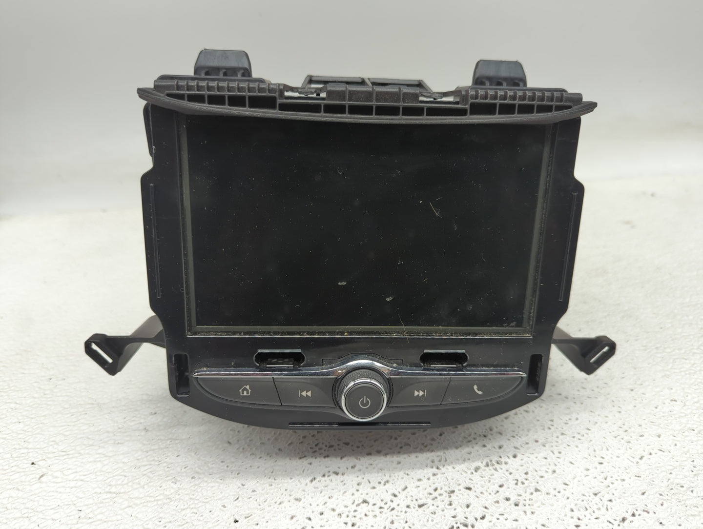2017-2020 Chevrolet Trax Radio AM FM Cd Player Receiver Replacement P/N:84371468 Fits Fits 2017 2018 2019 2020 OEM Used Auto