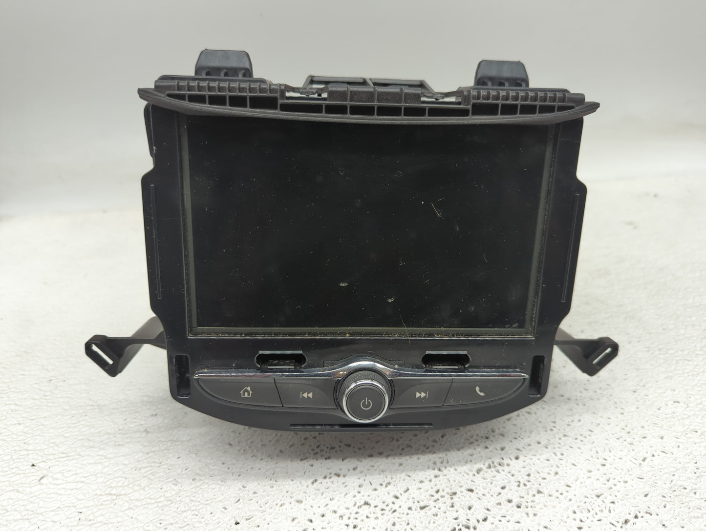 2017-2020 Chevrolet Trax Radio AM FM Cd Player Receiver Replacement P/N:84371468 Fits Fits 2017 2018 2019 2020 OEM Used Auto