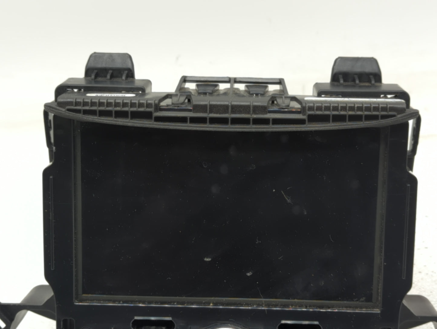 2017-2020 Chevrolet Trax Radio AM FM Cd Player Receiver Replacement P/N:84371468 Fits Fits 2017 2018 2019 2020 OEM Used Auto