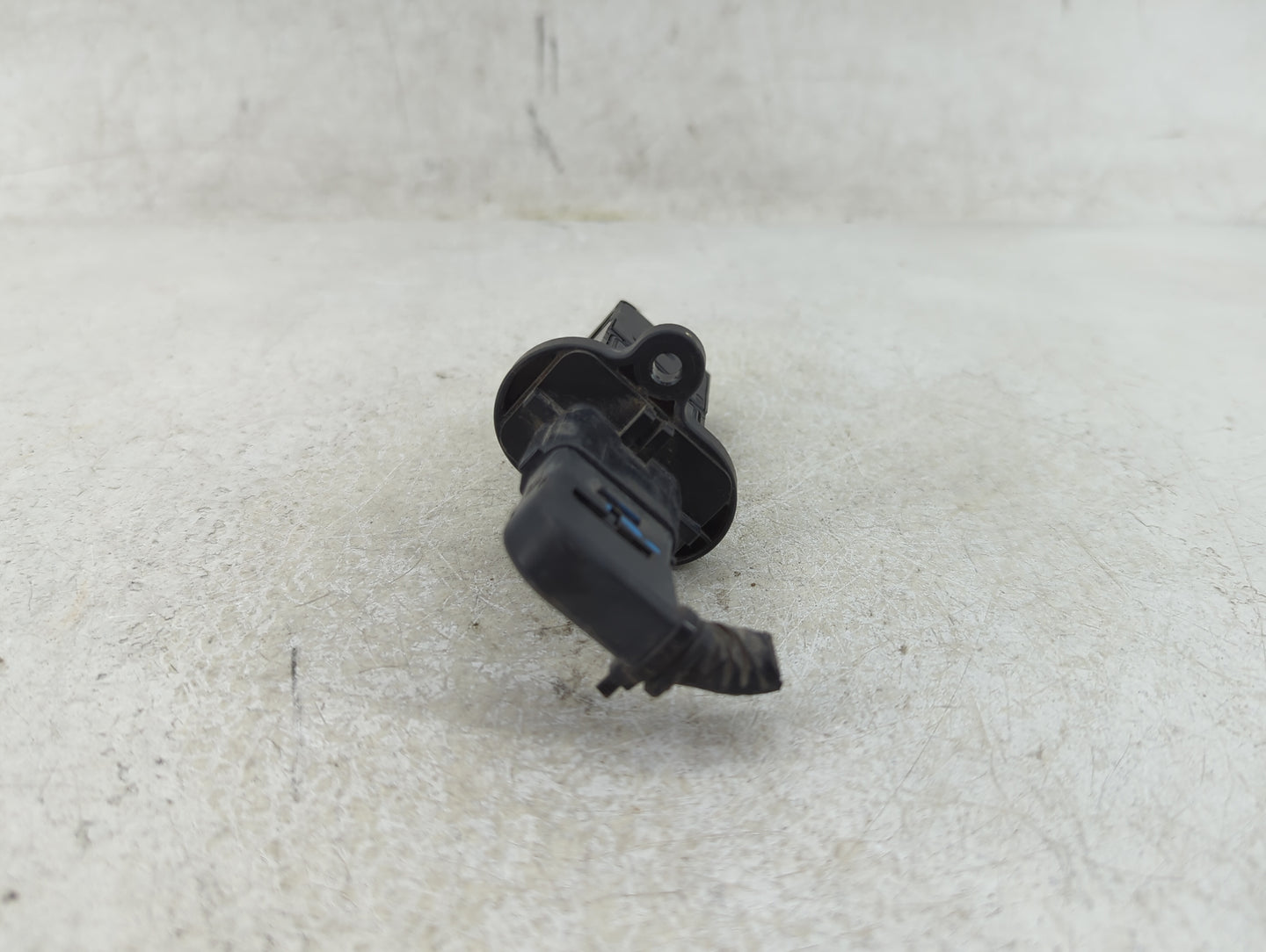2013-2021 Chevrolet Trax Mass Air Flow Meter Maf - Oemusedautoparts1.com