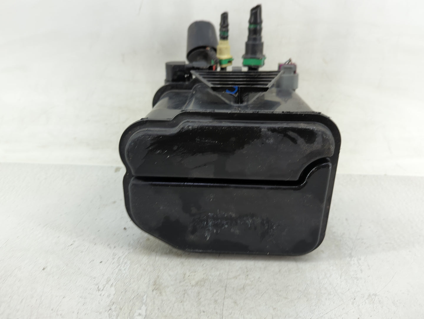 2018 Chevrolet Trax Fuel Vapor Charcoal Canister - Oemusedautoparts1.com