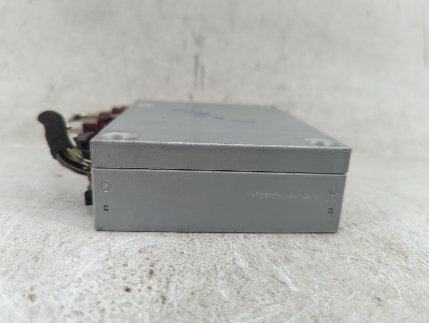 2018-2019 Chevrolet Trax Radio AM FM Cd Player Receiver Replacement P/N:84351182 Fits Fits 2018 2019 OEM Used Auto Parts - O