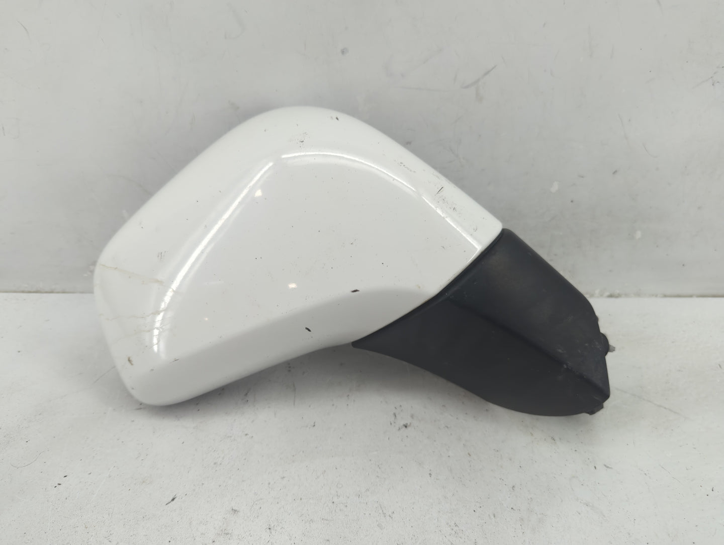 2017-2020 Chevrolet Trax Passenger Side View Mirror - Right Door Mirror OEM Used - Oemusedautoparts1.com