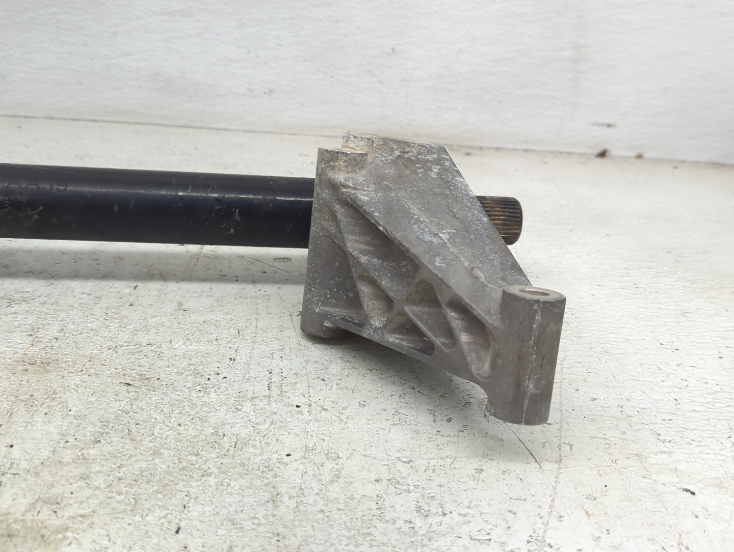 2017-2021 Chevrolet Trax Axle Shaft Front Passenger Cv C/v - Oemusedautoparts1.com