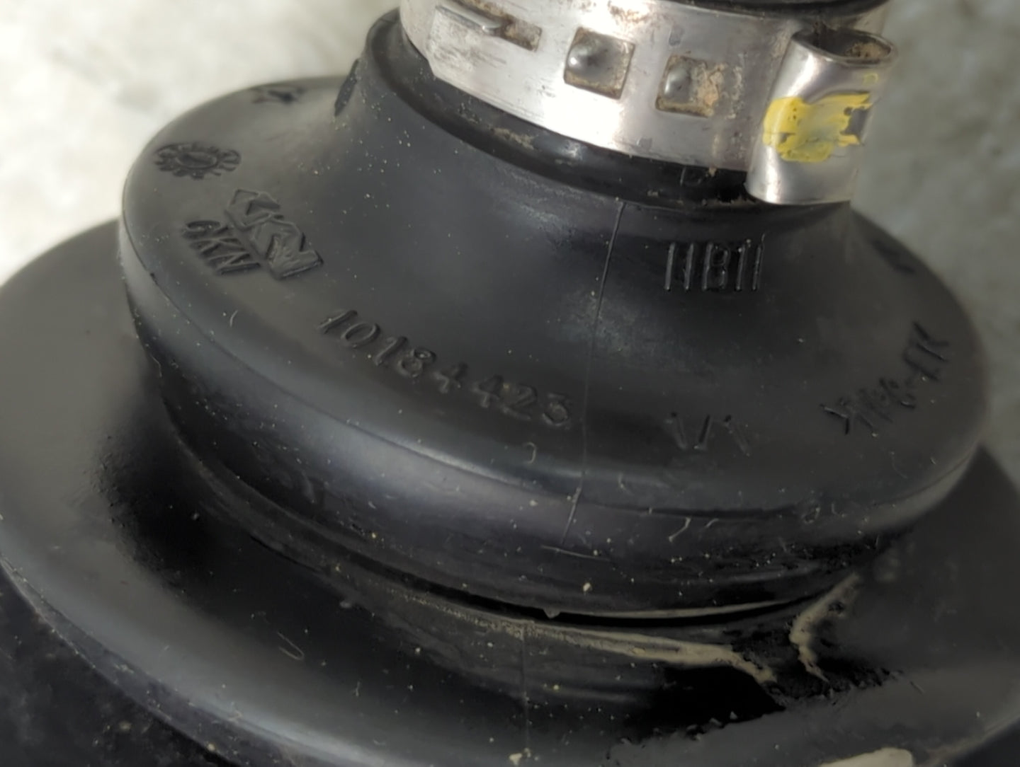 2017-2021 Chevrolet Trax Axle Shaft Front Passenger Cv C/v - Oemusedautoparts1.com