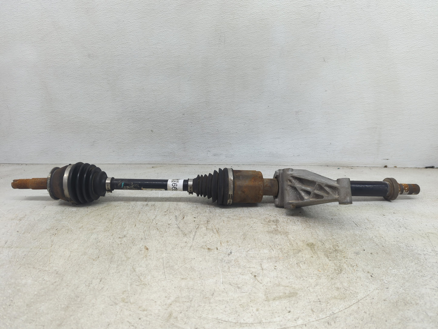 2017-2021 Chevrolet Trax Axle Shaft Front Passenger Cv C/v - Oemusedautoparts1.com