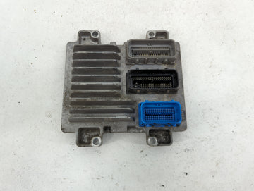 2017-2021 Chevrolet Trax PCM Engine Control Computer ECU ECM PCU OEM P/N:12685776 12668986 Fits Fits 2017 2018 2019 2020 202