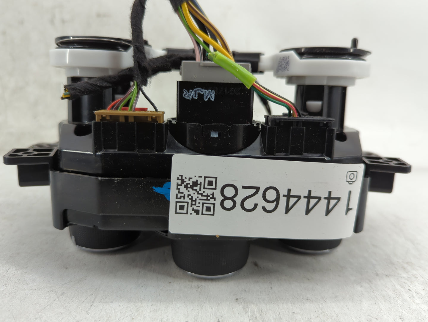 2017-2021 Chevrolet Trax Climate Control Module Temperature AC/Heater Replacement P/N:42521436 3239800000000X Fits OEM Used 