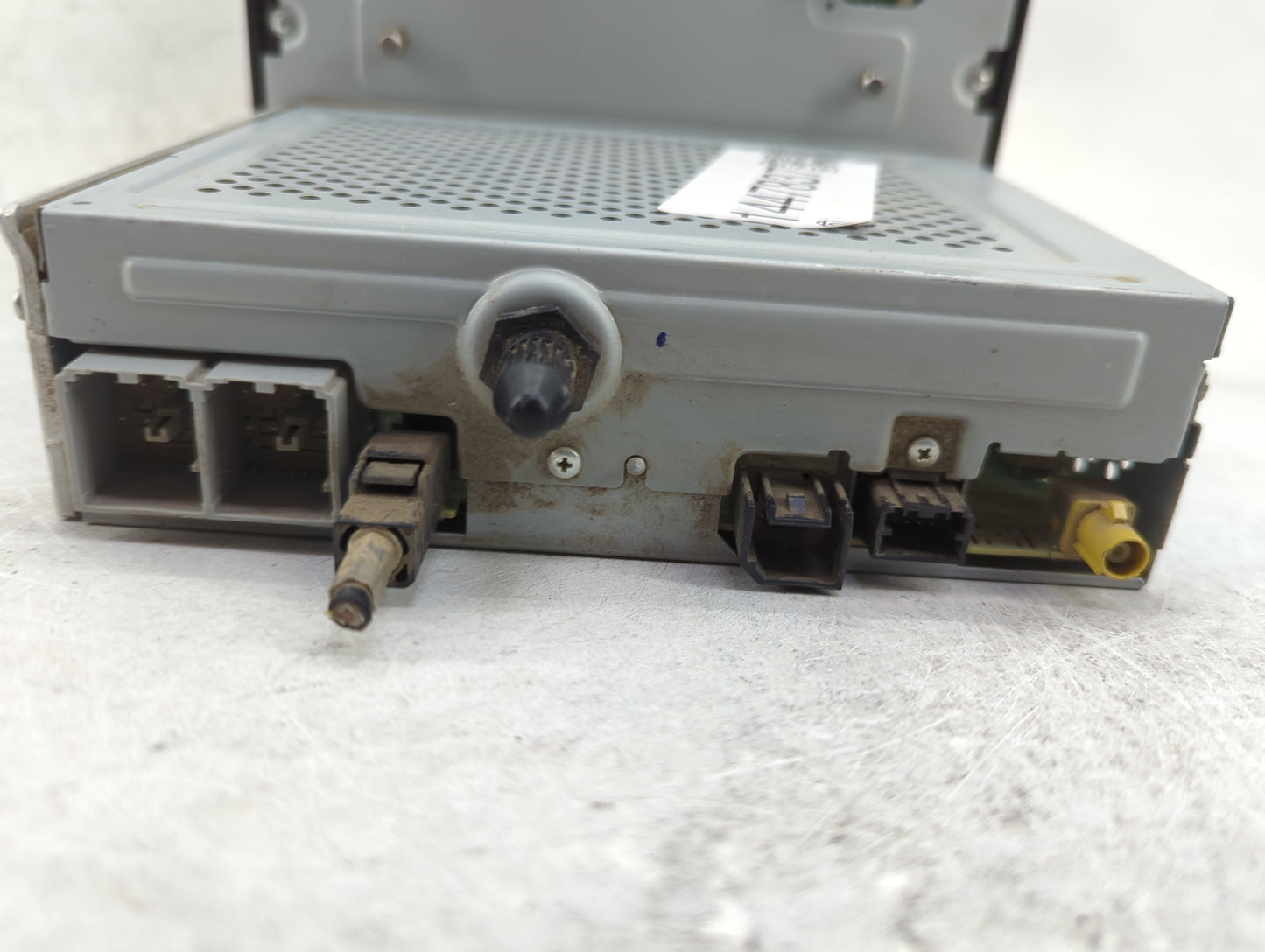 2018-2019 Chevrolet Trax Radio AM FM Cd Player Receiver Replacement P/N:84371468 FT0108A, BA5BFT0108A Fits Fits 2018 2019 OE