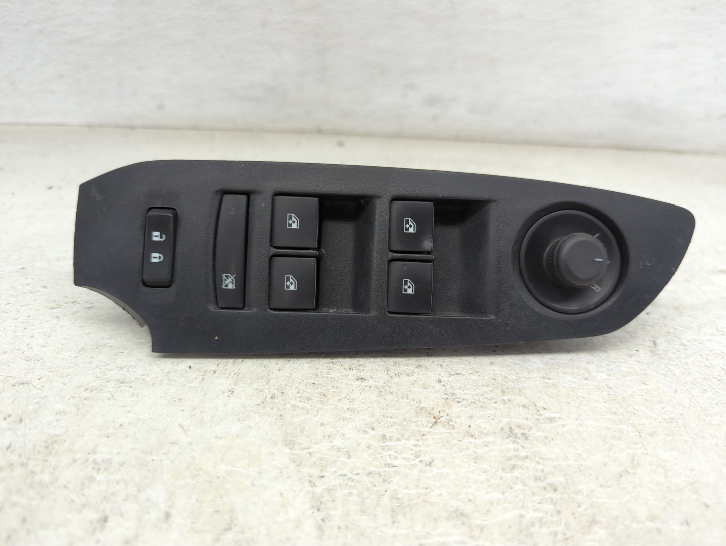 2017-2021 Chevrolet Trax Master Power Window Switch Replacement Driver Side Left P/N:22915128 Fits Fits 2017 2018 2019 2020 