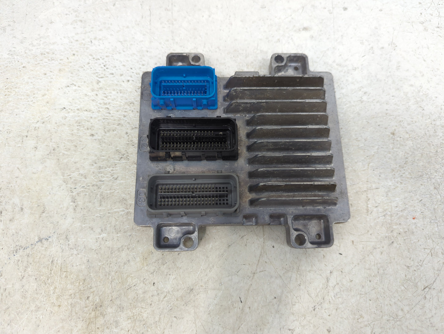 2017-2021 Chevrolet Trax PCM Engine Control Computer ECU ECM PCU OEM P/N:12685776 12668986 Fits Fits 2017 2018 2019 2020 202