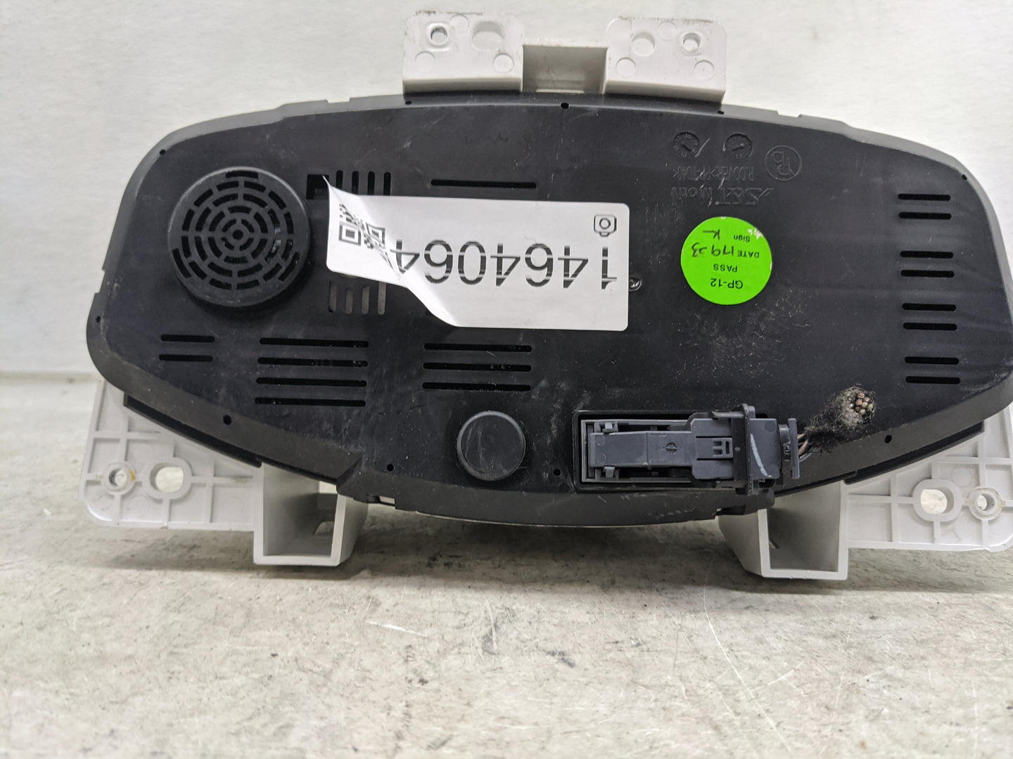2017-2018 Chevrolet Trax Instrument Cluster Speedometer Gauges P/N:42574330 71105000000X Miles:104K Fits Fits 2017 2018 OEM 